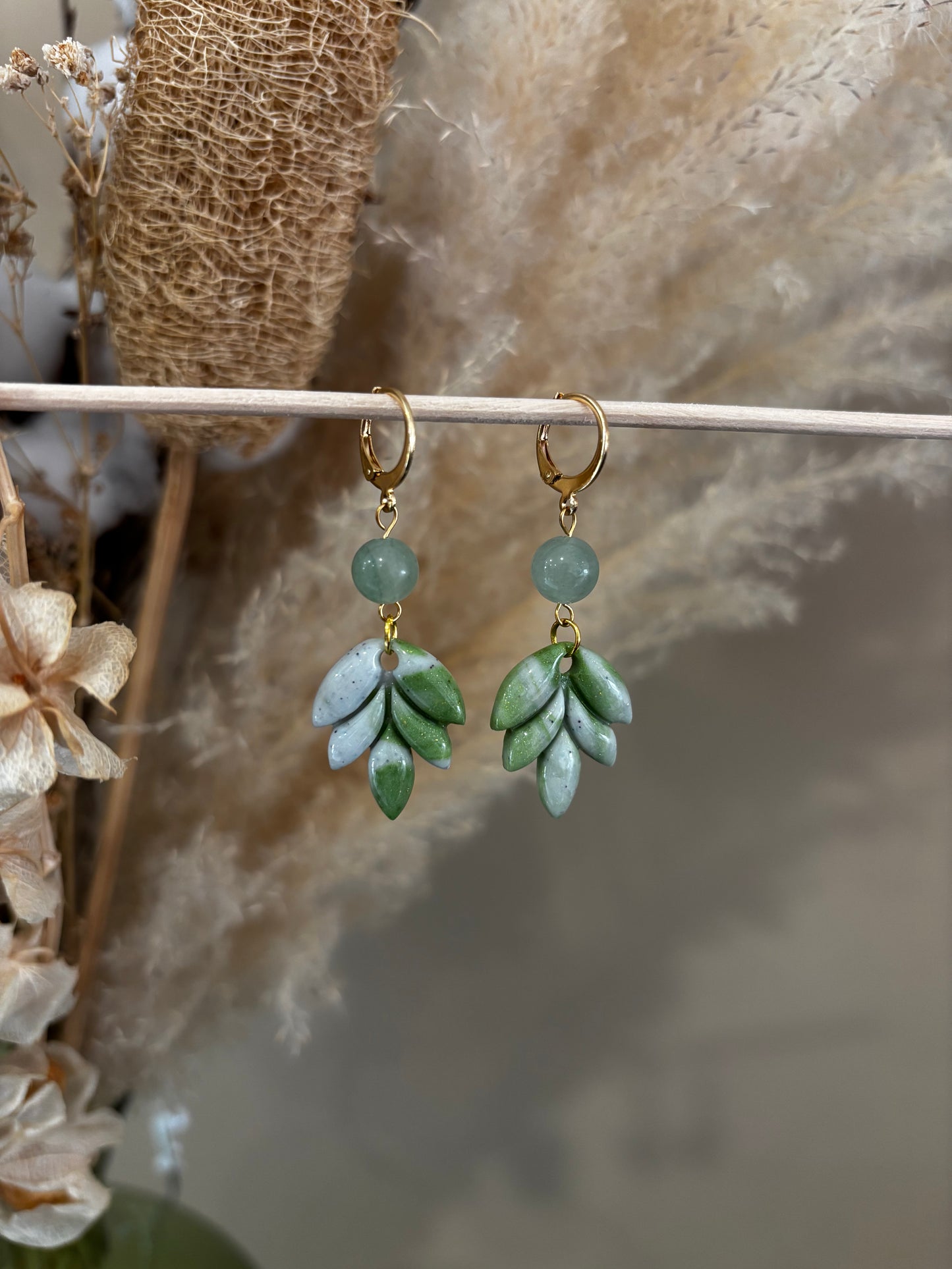 Les boucles d'oreilles Loria - Découvrez tous les coloris